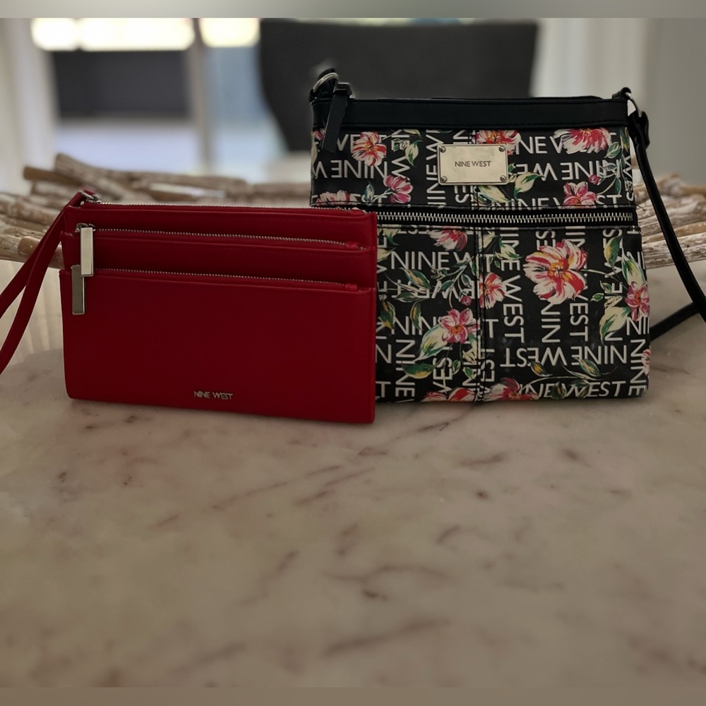 Nine West! Two piece set purse!